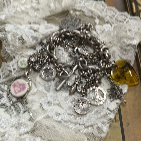 Lucky Brand Vintage Charm Bracelet - Picture 2 of 12